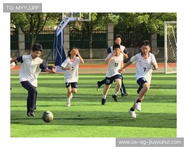 从绿茵赛场的精彩射门到青春校园的梦想启航